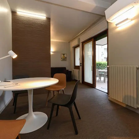 Del Sole Apartment *